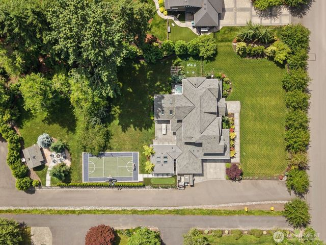 19710 166th Avenue NE, Woodinville, WA 98072