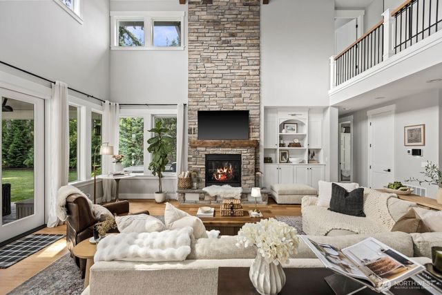 19710 166th Avenue NE, Woodinville, WA 98072