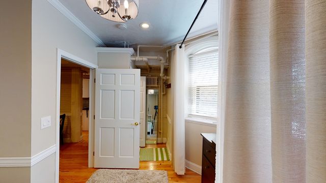290 Beacon St 2, Boston, MA 02116