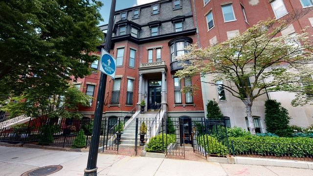 290 Beacon St 2, Boston, MA 02116