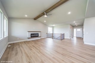 10123 NW 68th Avenue, Johnston, IA 50131