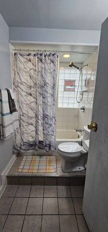 9316 S Marquette Avenue, Chicago, IL 60617
