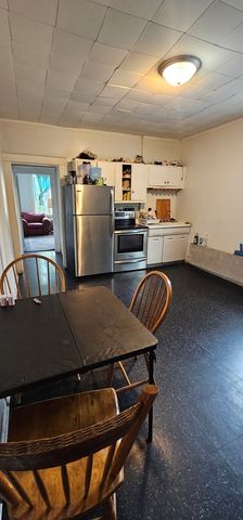 9316 S Marquette Avenue, Chicago, IL 60617