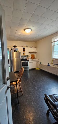 9316 S Marquette Avenue, Chicago, IL 60617