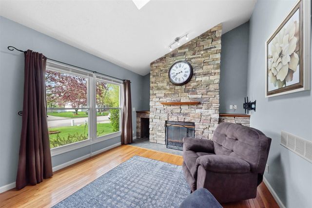 311 Oak Tree Drive, Clinton, MI 49236