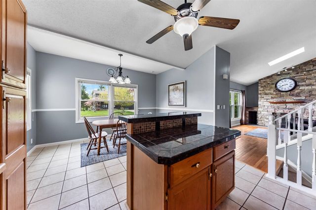 311 Oak Tree Drive, Clinton, MI 49236