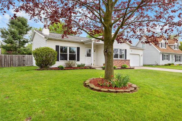 311 Oak Tree Drive, Clinton, MI 49236