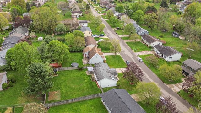 311 Oak Tree Drive, Clinton, MI 49236