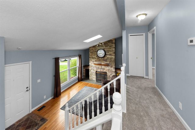 311 Oak Tree Drive, Clinton, MI 49236