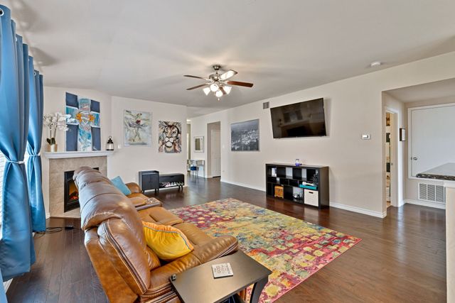 6027 Cedar Glen Drive, Grand Prairie, TX 75052