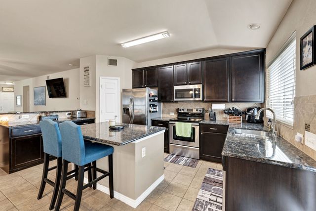6027 Cedar Glen Drive, Grand Prairie, TX 75052
