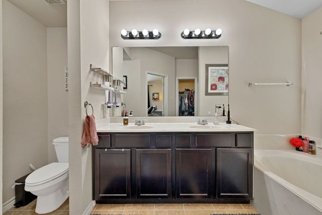 6027 Cedar Glen Drive, Grand Prairie, TX 75052