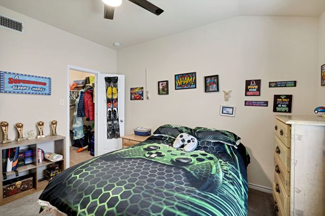 6027 Cedar Glen Drive, Grand Prairie, TX 75052