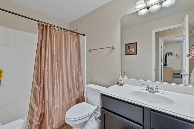 6027 Cedar Glen Drive, Grand Prairie, TX 75052