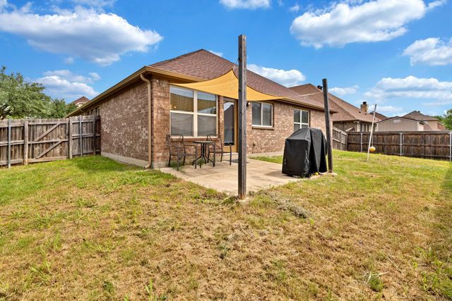 6027 Cedar Glen Drive, Grand Prairie, TX 75052