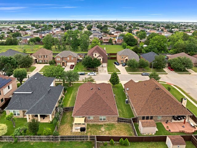 6027 Cedar Glen Drive, Grand Prairie, TX 75052