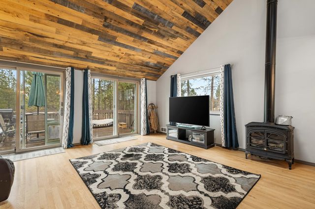 55065 Marten Lane, Bend, OR 97707