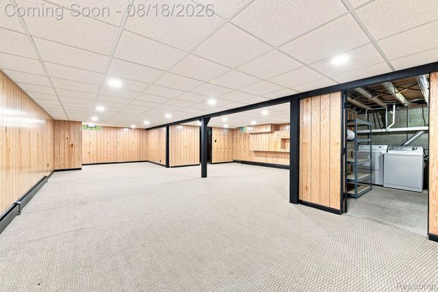 25 E Oakwood Road, Oxford Charter Township, MI 48371