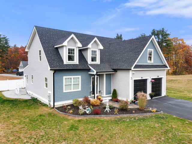 3 Kibrel Court, Sandown, NH 03873