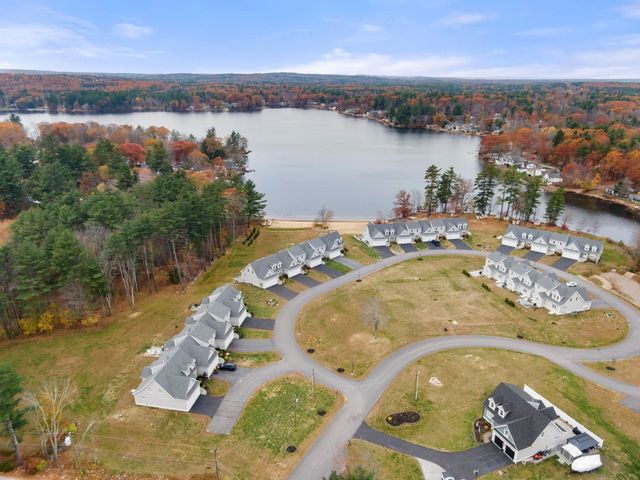 3 Kibrel Court, Sandown, NH 03873