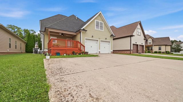 9712 Rookwood Circle, Ooltewah, TN 37363