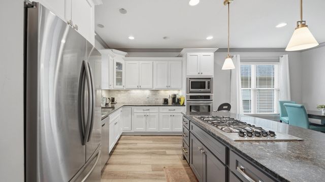 9712 Rookwood Circle, Ooltewah, TN 37363