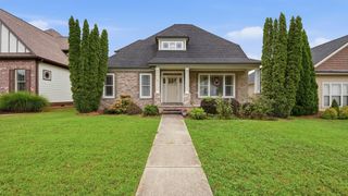 9712 Rookwood Circle, Ooltewah, TN 37363
