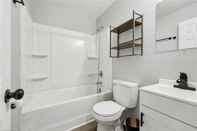 1914 E Russell Avenue, High Point, NC 27260