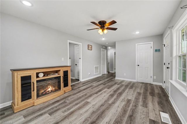 1914 E Russell Avenue, High Point, NC 27260