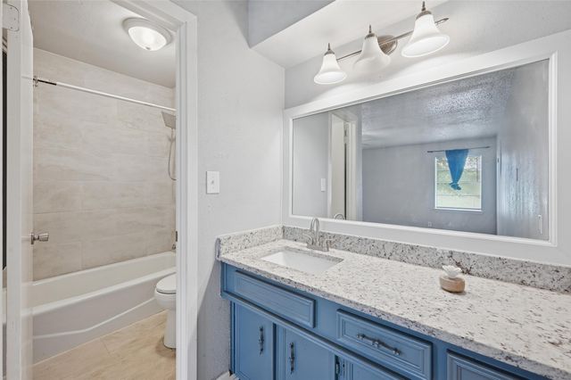 1717 Austrian Road, Grand Prairie, TX 75050