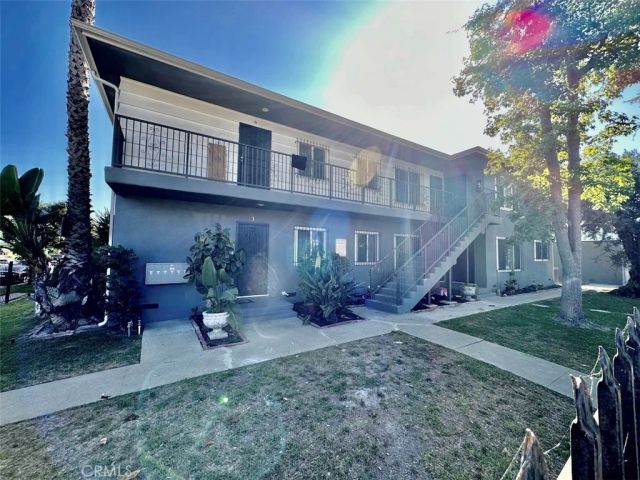 10215 S 10th Avenue 6, Inglewood, CA 90303