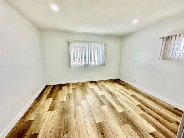 10215 S 10th Avenue 6, Inglewood, CA 90303
