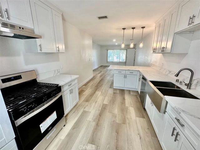 10215 S 10th Avenue 6, Inglewood, CA 90303