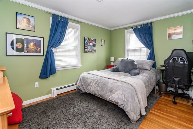 5 Loker St, Natick, MA 01760