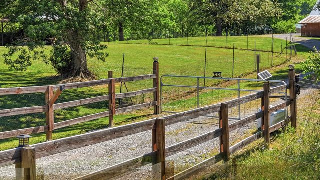 12129 Highway 193, Chickamauga, GA 30707