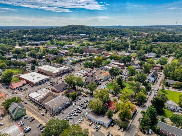 333 Long Branch Crossing, Dahlonega, GA 30533