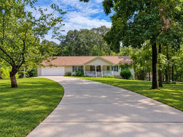 333 Long Branch Crossing, Dahlonega, GA 30533
