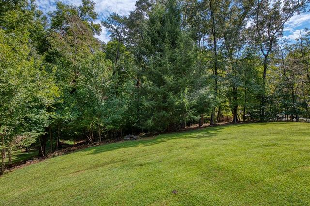 333 Long Branch Crossing, Dahlonega, GA 30533