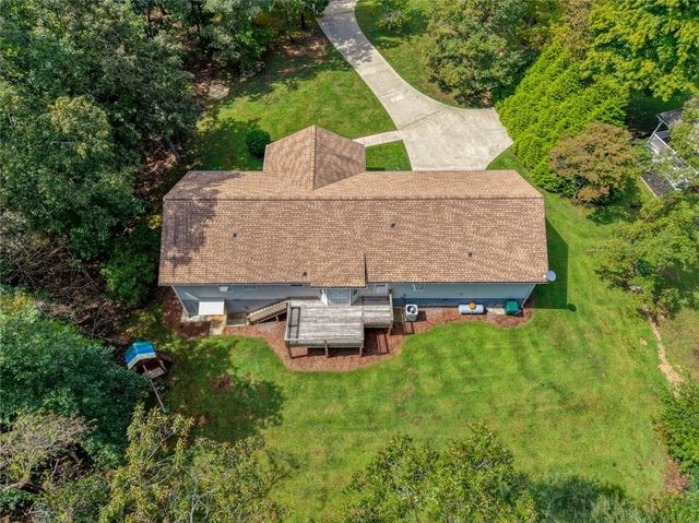 333 Long Branch Crossing, Dahlonega, GA 30533