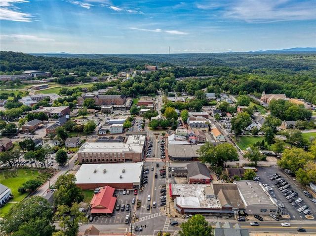 333 Long Branch Crossing, Dahlonega, GA 30533
