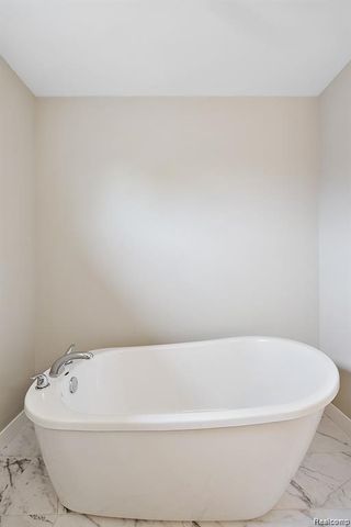 34914 Cardinal Lane, Richmond, MI 48062