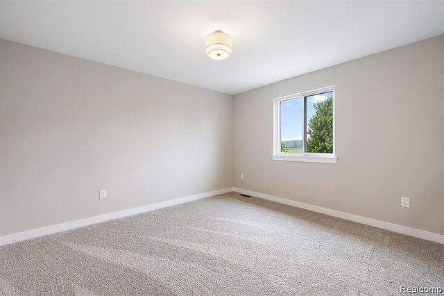 34914 Cardinal Lane, Richmond, MI 48062