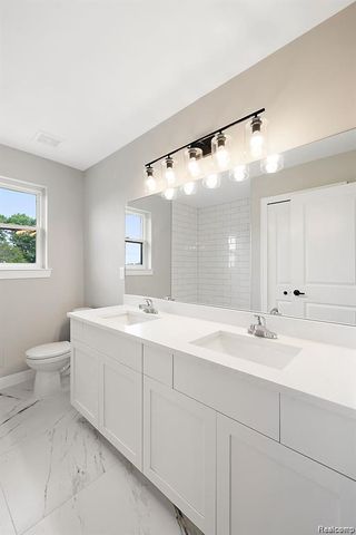 34914 Cardinal Lane, Richmond, MI 48062