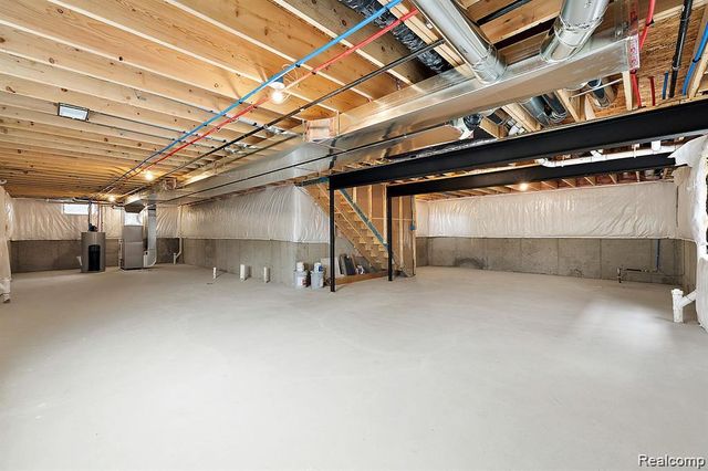 34914 Cardinal Lane, Richmond, MI 48062