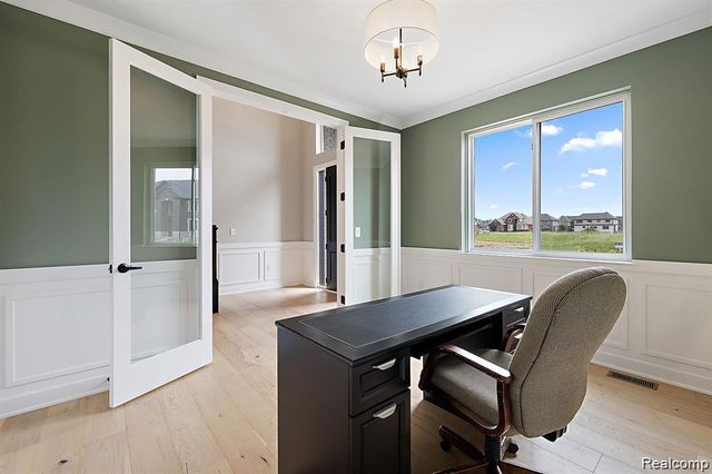 34914 Cardinal Lane, Richmond, MI 48062