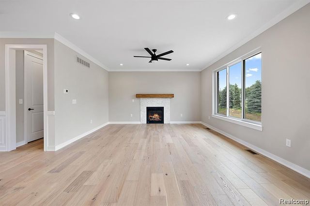 34914 Cardinal Lane, Richmond, MI 48062