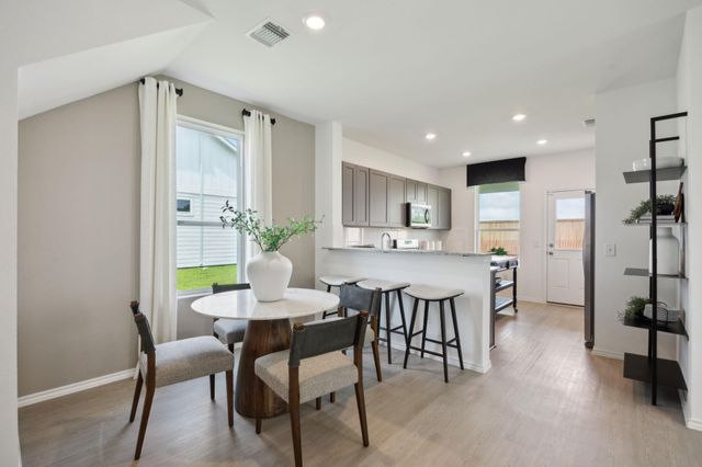 6926 Bens Landing, Cove, TX 77523