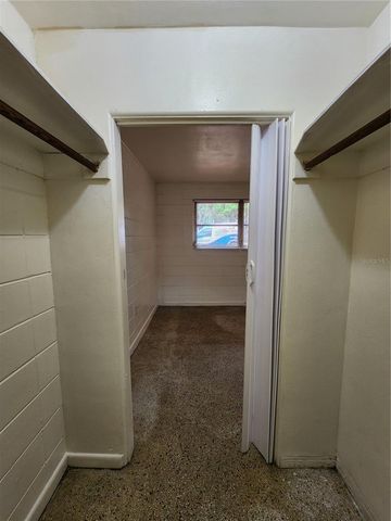1933 NW 4 AVENUE D, Gainesville, FL 32603