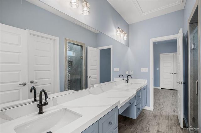 1406 Tee Box Drive, Weslaco, TX 78596