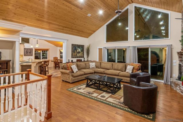 241 Orion Way, Big Bear Lake, CA 92315